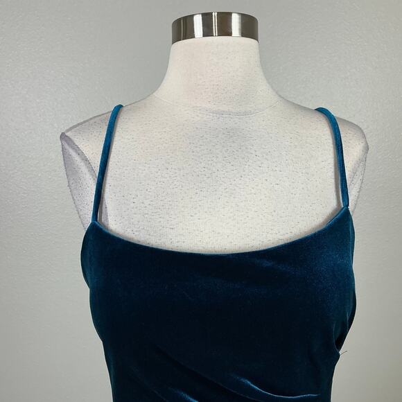 AQUA Velvet Sleeveless Ruched Mini Sheath Cocktail Dress Teal Blue Size 8 - Picture 8 of 13